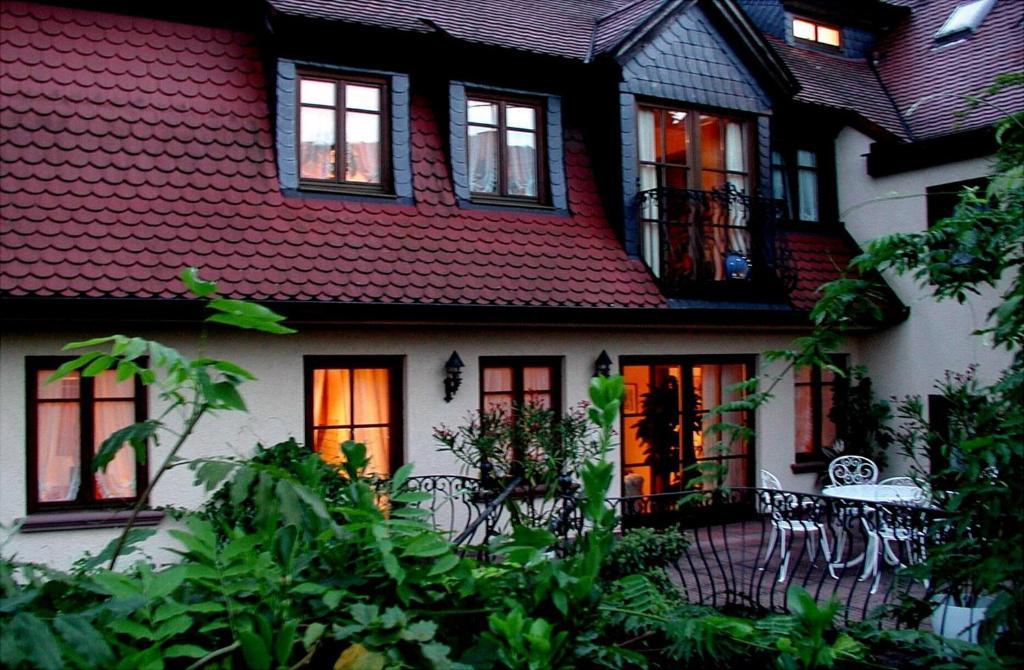Hotel Krone Laudenbach  部屋 写真